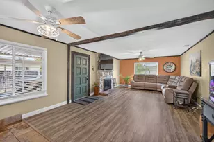 821 Park Rd, Sacramento, CA 95838 - Photo 15