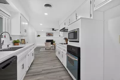 2629 Hazelwood Avenue, Stockton, CA 95207 - Photo 19