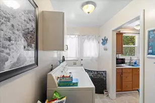 1405 63rd St, Sacramento, CA 95819 - Photo 13