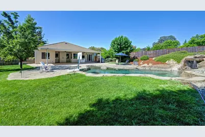 4481 Springhill Drive, Roseville, CA 95747 - Photo 29