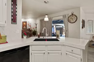 374 Sparrow Dr, Galt, CA 95632 - Photo 17