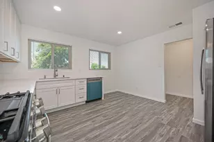 7012 Forman Way, Sacramento, CA 95828 - Photo 43