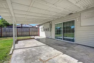 7012 Forman Way, Sacramento, CA 95828 - Photo 33