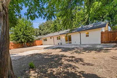 1530 Pelton Avenue, Modesto, CA 95351 - Photo 27