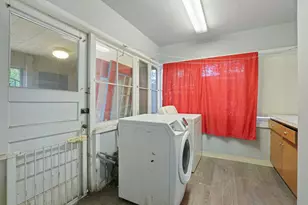 340 E Jefferson St, Stockton, CA 95206 - Photo 17