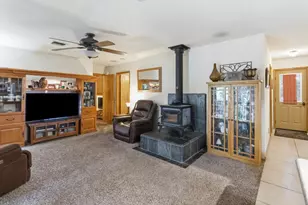 6165 Salmon Way, Pollock Pines, CA 95726 - Photo 15