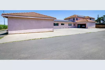 8088 Kammerer Road, Elk Grove, CA 95757 - Photo 15