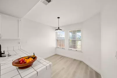 9123 Colonsay Way, Sacramento, CA 95829 - Photo 17