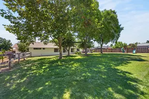 8333 Derringer Ct, Elverta, CA 95626 - Photo 11