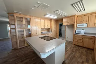 6593 Marine Ave, Arbuckle, CA 95912 - Photo 15