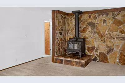 8537 Sheraton Drive, Fair Oaks, CA 95628 - Photo 15