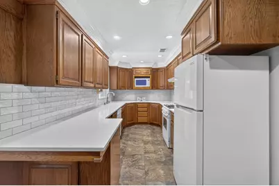 8537 Sheraton Drive, Fair Oaks, CA 95628 - Photo 35