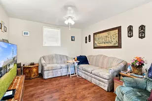 215 W 1st St, Ripon, CA 95366 - Photo 7