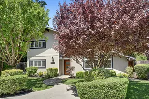 6481 Lake Park Dr, Sacramento, CA 95831 - Photo 49