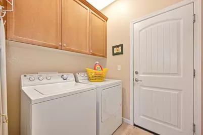 7438 Chevelle Way, Sacramento, CA 95829 - Photo 39