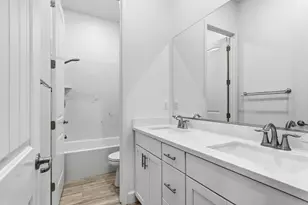 9875 Clyde Ingalsbe St, Elk Grove, CA 95624 - Photo 43