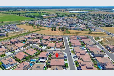 9875 Clyde Ingalsbe Street, Elk Grove, CA 95624 - Photo 65
