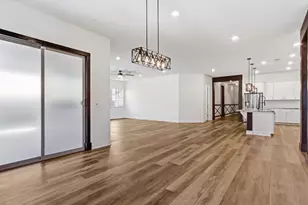 9875 Clyde Ingalsbe St, Elk Grove, CA 95624 - Photo 13