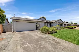 5563 Vassar Dr, San Jose, CA 95118 - Photo 3