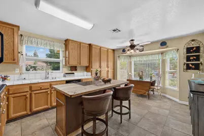 1340 Kingswood Drive, Roseville, CA 95678 - Photo 7