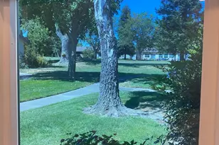 3085 Swallows Nest Dr, Sacramento, CA 95833 - Photo 13