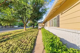 6900 14th Ave, Sacramento, CA 95820 - Photo 23
