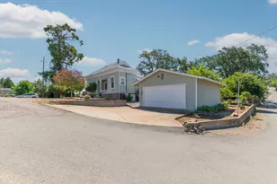 105 Wallace St, Jackson, CA 95642 - Photo 29