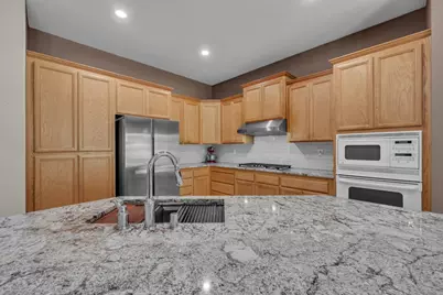 748 Bluestone Circle, Folsom, CA 95630 - Photo 15
