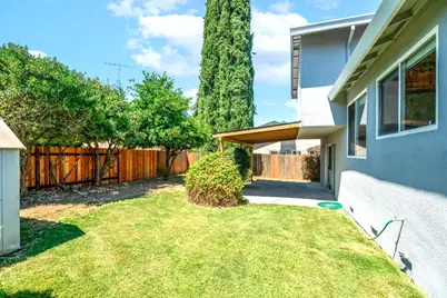 924 Regatta Drive, Sacramento, CA 95833 - Photo 9
