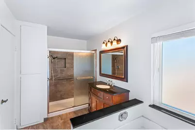 924 Regatta Drive, Sacramento, CA 95833 - Photo 35