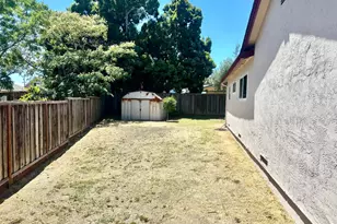 36461 Peugeot Pl, Newark, CA 94560 - Photo 9