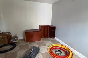 2300 85th Ave, Oakland, CA 94605 - Photo 9