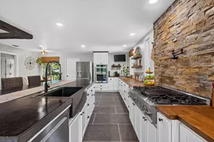 2648 Riviera Cir, El Dorado Hills, CA 95762 - Photo 17