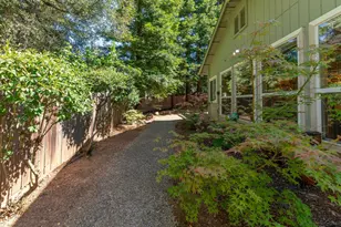 13610 Tony Ct, Pine Grove, CA 95665 - Photo 33