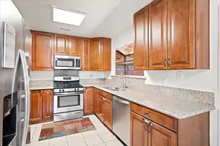 6109 6109 Hermosa St, Sacramento, CA 95822 - Photo 3