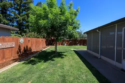 600 Zinfandel Drive, Escalon, CA 95320 - Photo 37