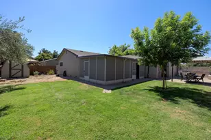 600 Zinfandel Dr, Escalon, CA 95320 - Photo 39
