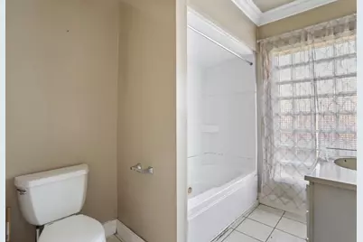 916 Elm Avenue, Modesto, CA 95354 - Photo 23