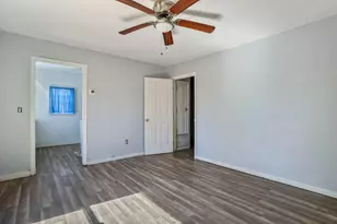 916 Elm Ave, Modesto, CA 95354 - Photo 39