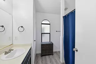 8467 Carlin Ave, Sacramento, CA 95823 - Photo 29