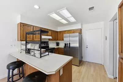8467 Carlin Avenue, Sacramento, CA 95823 - Photo 11