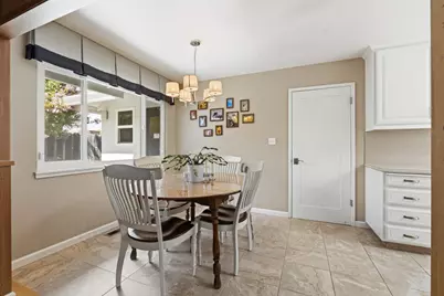 2501 Ridgewood Court, Modesto, CA 95350 - Photo 13
