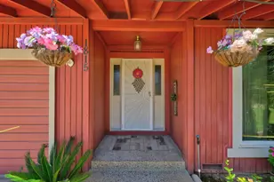 1815 Columbia Dr, Yuba City, CA 95991 - Photo 3