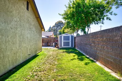 657 Gold Street, Manteca, CA 95336 - Photo 35