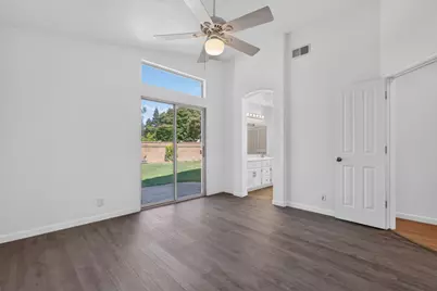 8458 Newby Way, Elk Grove, CA 95624 - Photo 19