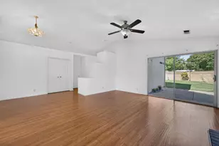 8458 Newby Way, Elk Grove, CA 95624 - Photo 5