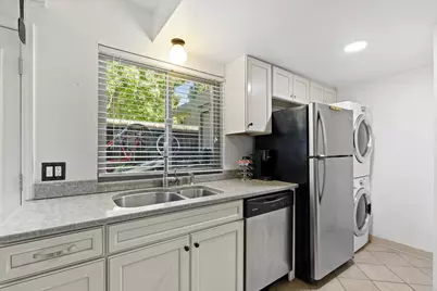 876 Rutledge Drive, Lodi, CA 95242 - Photo 11
