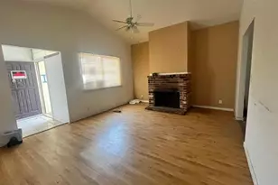 2832 Pepper Oaks Dr, Sacramento, CA 95827 - Photo 11