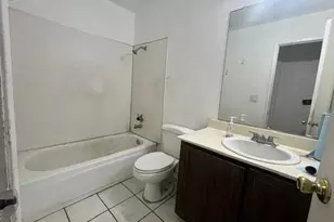 2832 Pepper Oaks Dr, Sacramento, CA 95827 - Photo 7