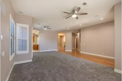 1153 E Milgeo, Ripon, CA 95366 - Photo 7